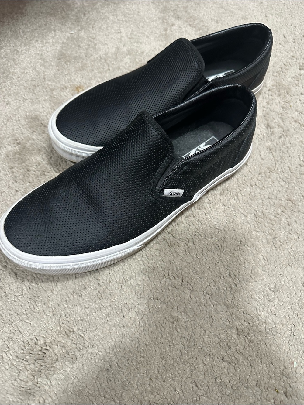 Vans Slip-On Women’s Casual Sneakers in Black- Women’s 11